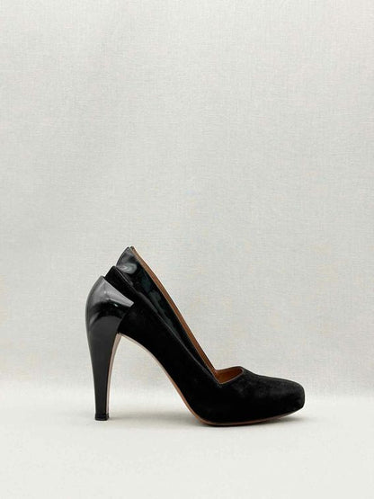 Pre-loved ALAIA Azzedine Black Size EU 38 Pumps at Reems Closet