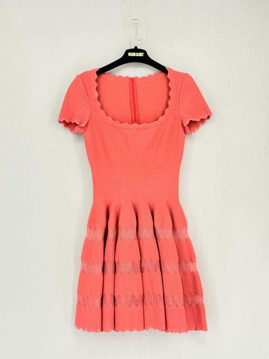 Pre-loved ALAIA Azzedine Coral Size US 2 Short Dress at Reems Closet
