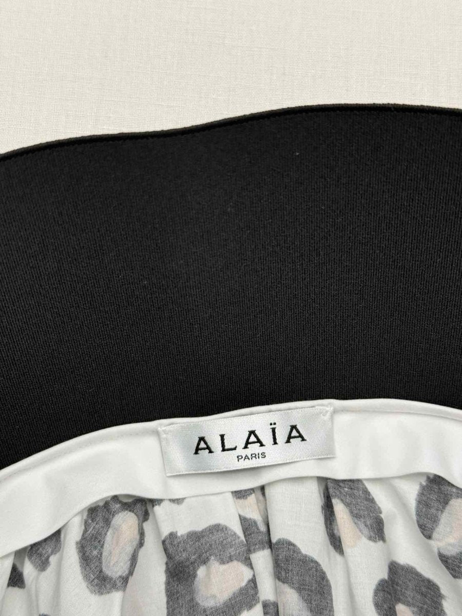 Pre - loved ALAIA Black & White Leopard Print Size US 0 Mini Skirt at Reems Closet