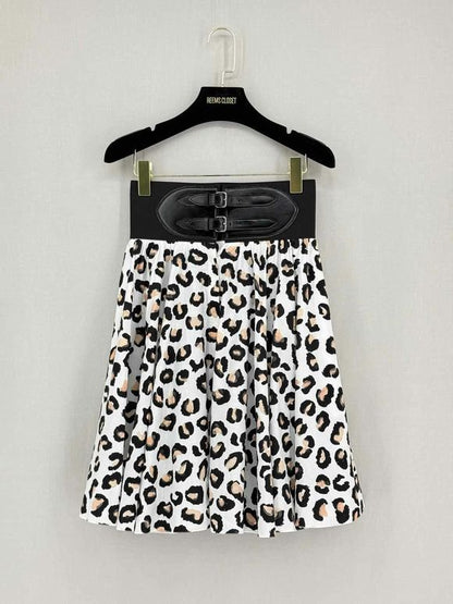 Pre - loved ALAIA Black & White Leopard Print Size US 0 Mini Skirt at Reems Closet