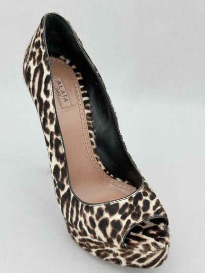 Pre - loved ALAIA Brown & Beige Leopard Size EU 38.5 Pumps at Reems Closet