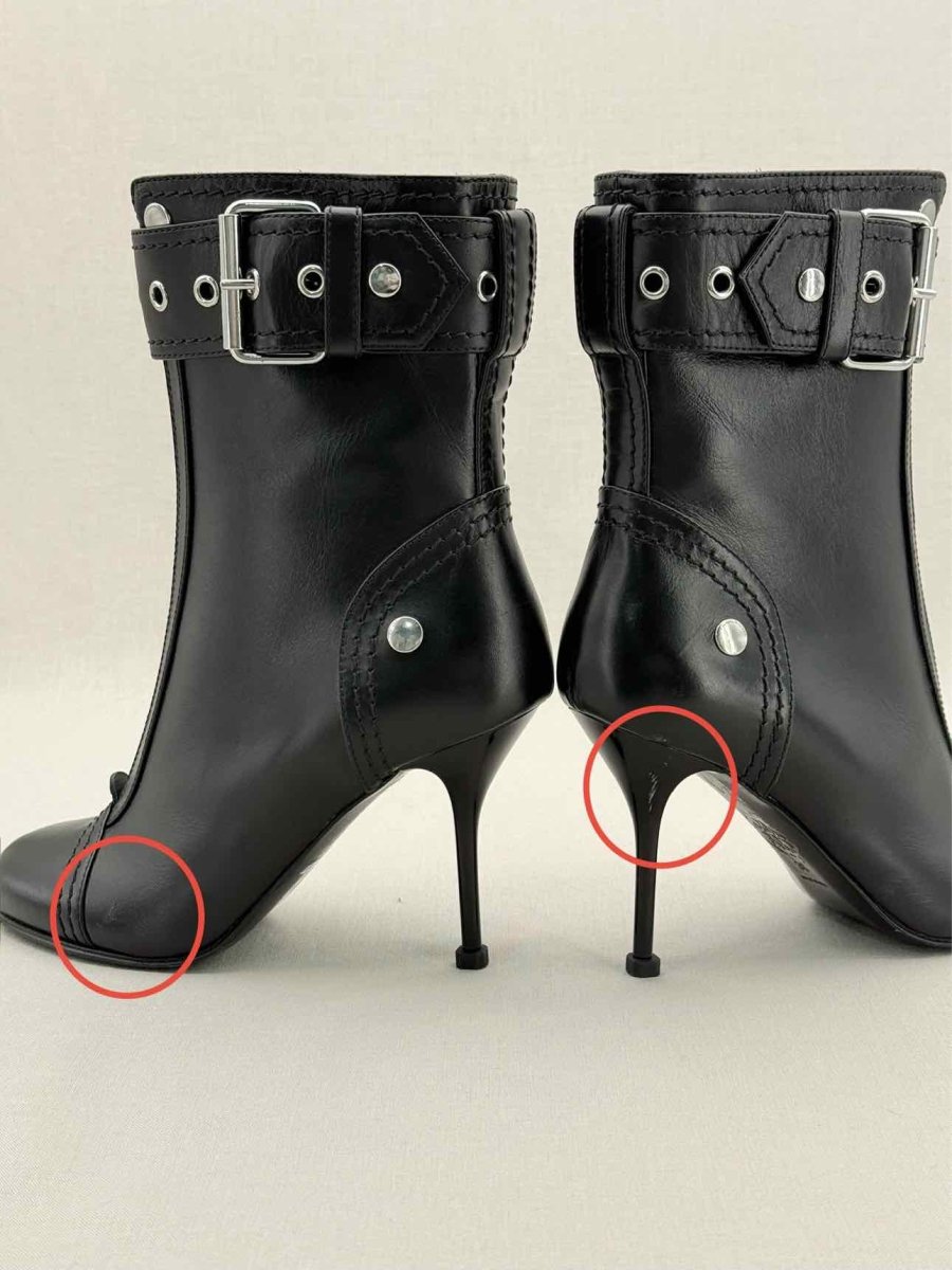 Pre - loved ALEXANDER MCQUEEN Black Size EU 36 Ankle Boots at Reems Closet