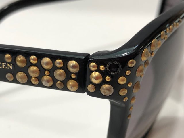 Pre - loved ALEXANDER MCQUEEN Black Sunglasses at Reems Closet