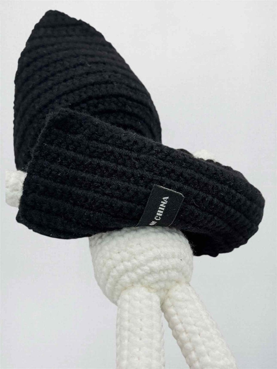 Pre-loved ALEXANDER MCQUEEN Black & White Key Chain at Reems Closet