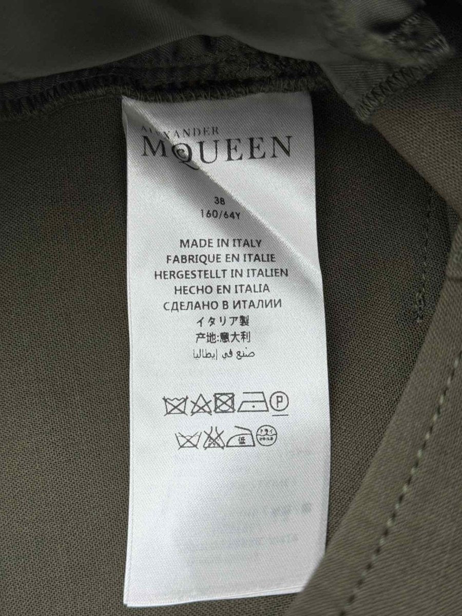 Pre - loved ALEXANDER MCQUEEN Cropped Khaki Size US 2 Pants at Reems Closet
