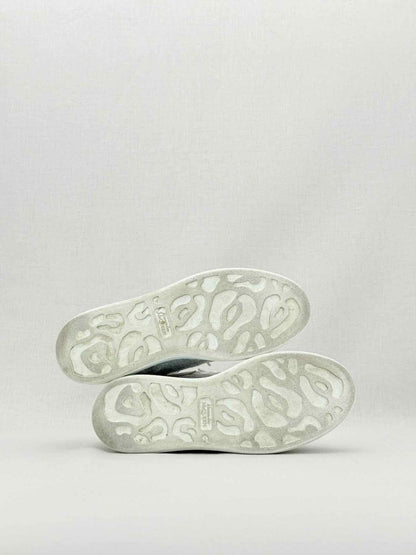 Pre - loved ALEXANDER MCQUEEN Metallic Silver Size EU 40 Sneakers at Reems Closet