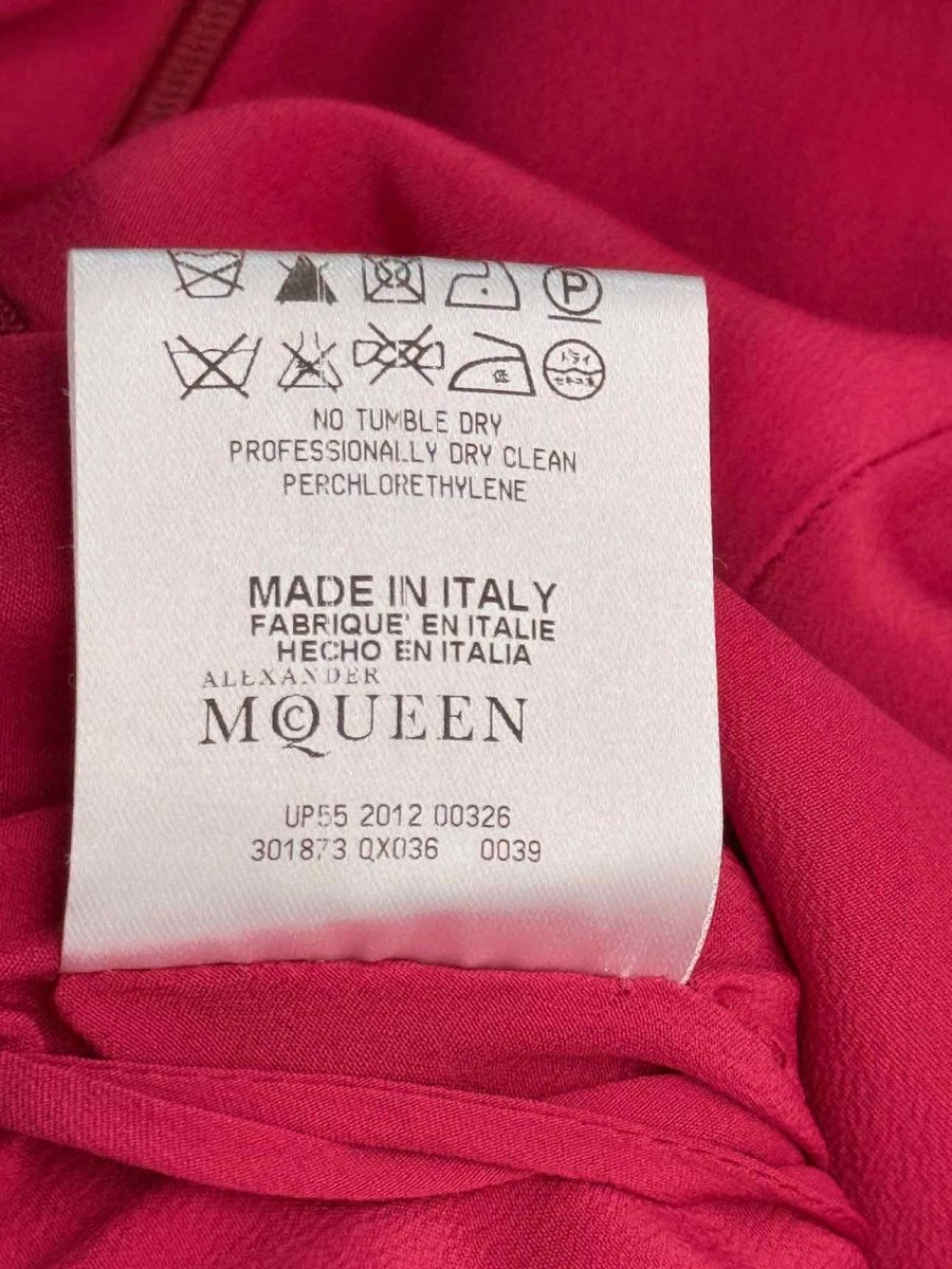 Pre-loved ALEXANDER MCQUEEN Red Size US 4 Long Dress at Reems Closet