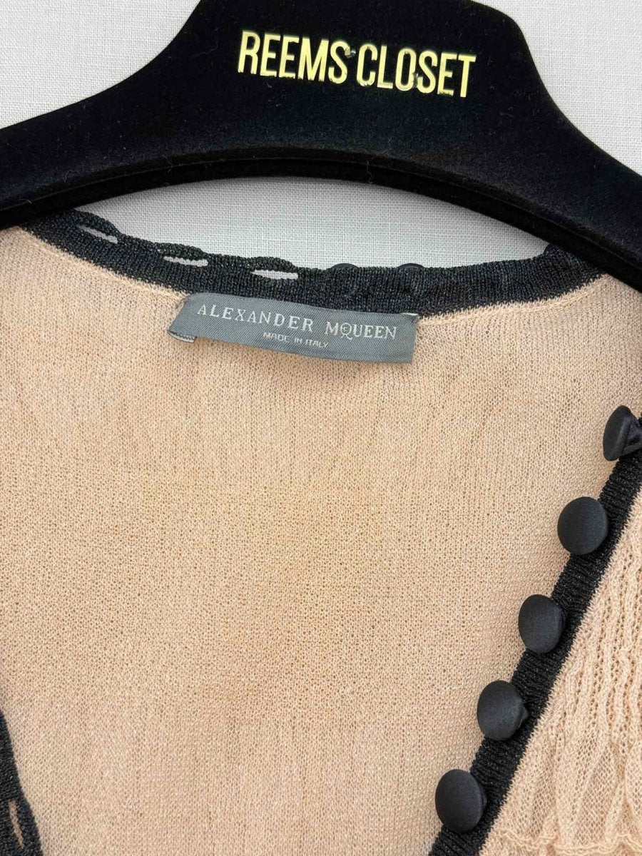 Pre-loved ALEXANDER MCQUEEN Size Small Knee Length Dress at Reems Closet