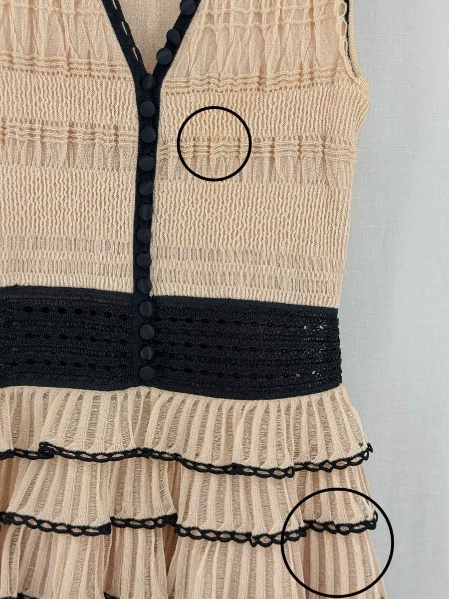 Pre-loved ALEXANDER MCQUEEN Size Small Knee Length Dress at Reems Closet