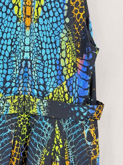 Pre - loved ALEXANDER MCQUEEN Size US 8 Knee Length Dress at Reems Closet