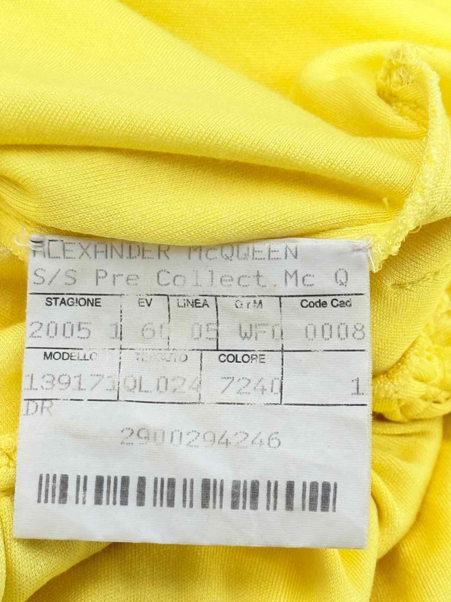 Pre - loved ALEXANDER MCQUEEN Yellow Size US 2 Knee Length Dress at Reems Closet