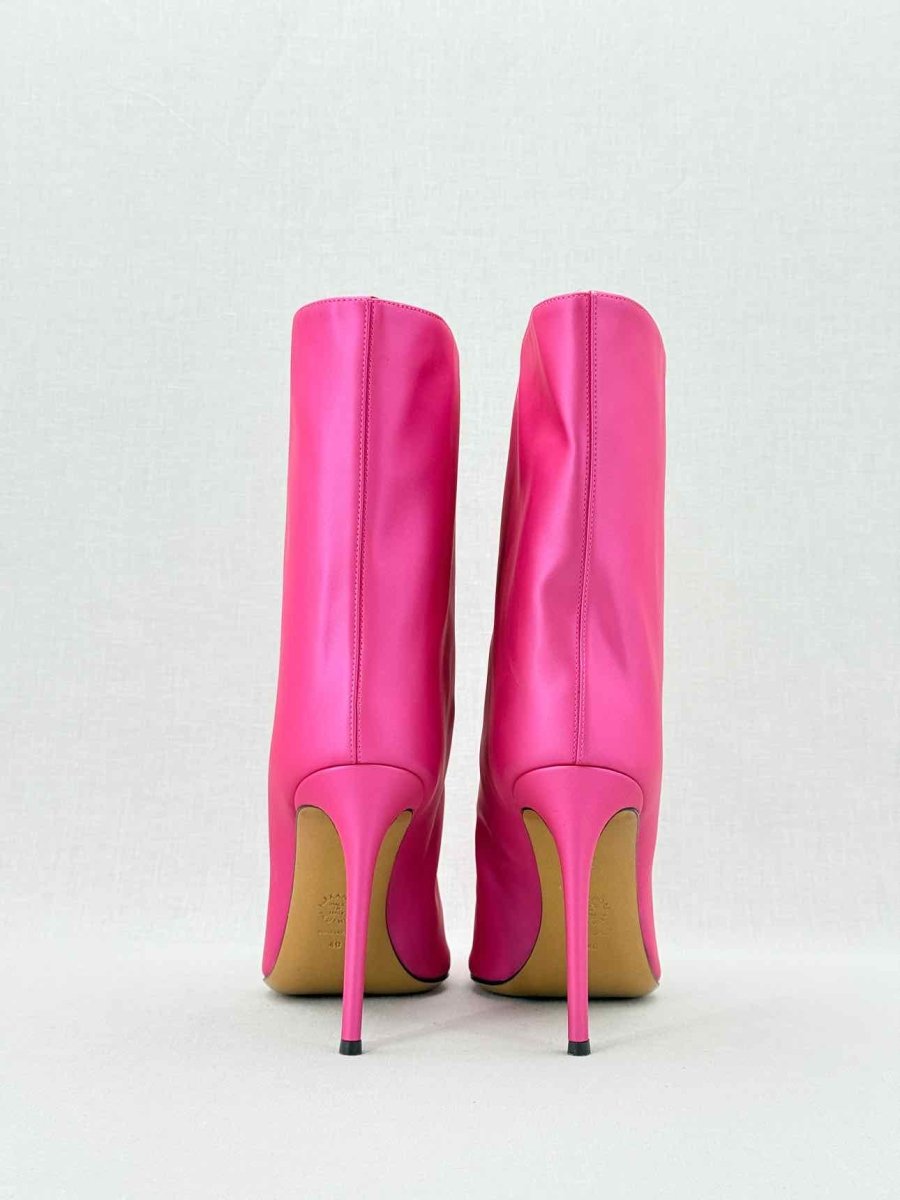 Pre - loved ALEXANDER VAUTHIER Pink Size EU 40 Ankle Boots at Reems Closet