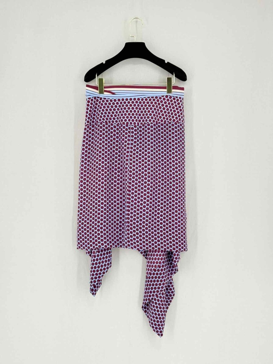 Pre - loved ALEXIS Size Medium Knee Length Skirt at Reems Closet