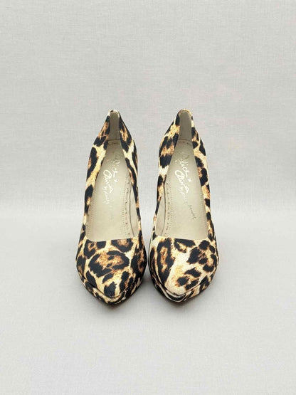 Pre - loved ALICE + OLIVIA Black & Beige Size EU 37.5 Pumps at Reems Closet