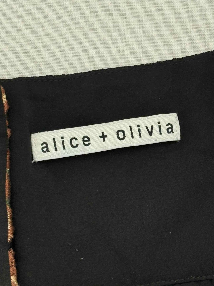 Pre - loved ALICE + OLIVIA Black Multicolor Size US 6 Top at Reems Closet