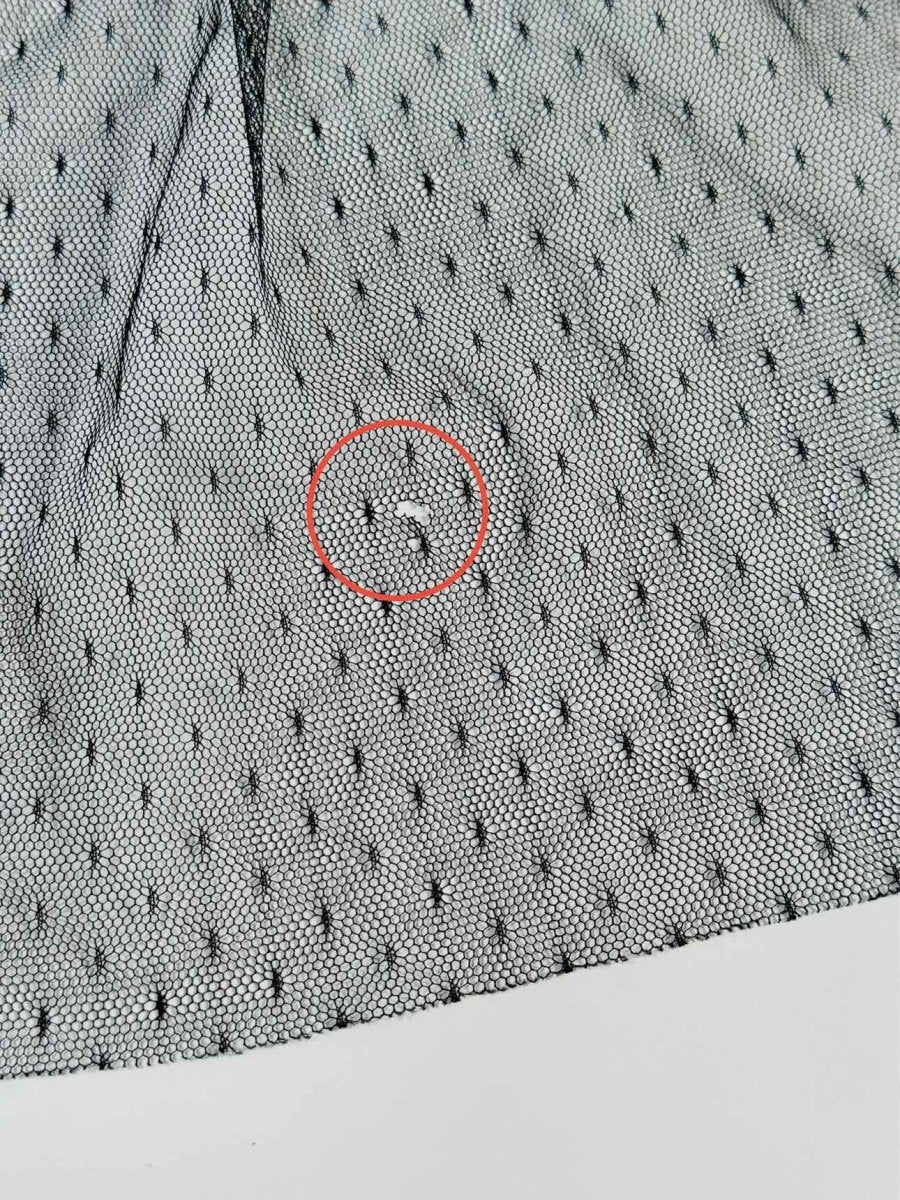 Pre - loved ALICE + OLIVIA Black Multicolor Size US 6 Top at Reems Closet