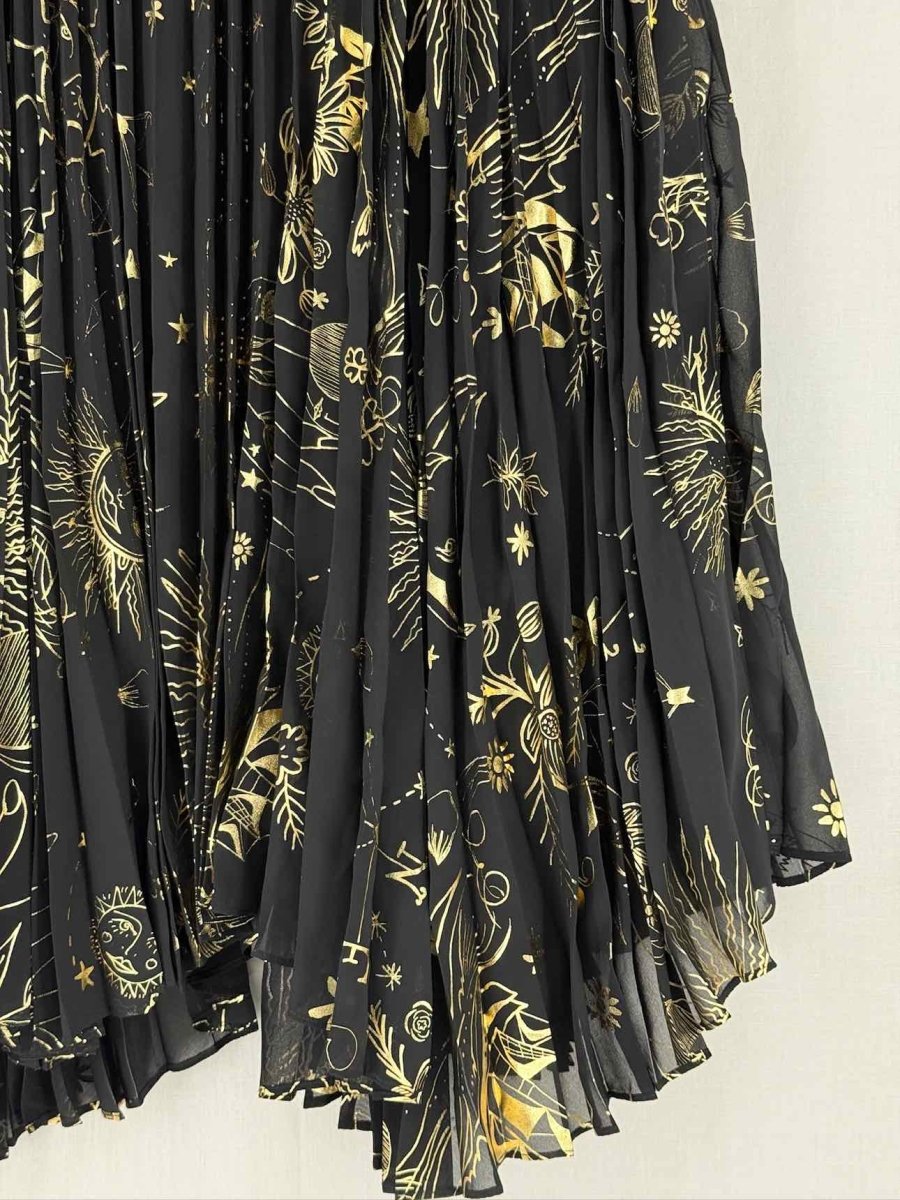 Pre - loved ALICE + OLIVIA Black Printed Size US 8 Long Skirt at Reems Closet