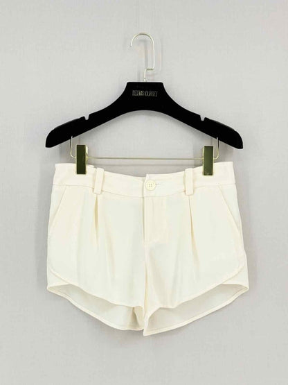 Pre - loved ALICE + OLIVIA Cream Size Small Shorts at Reems Closet