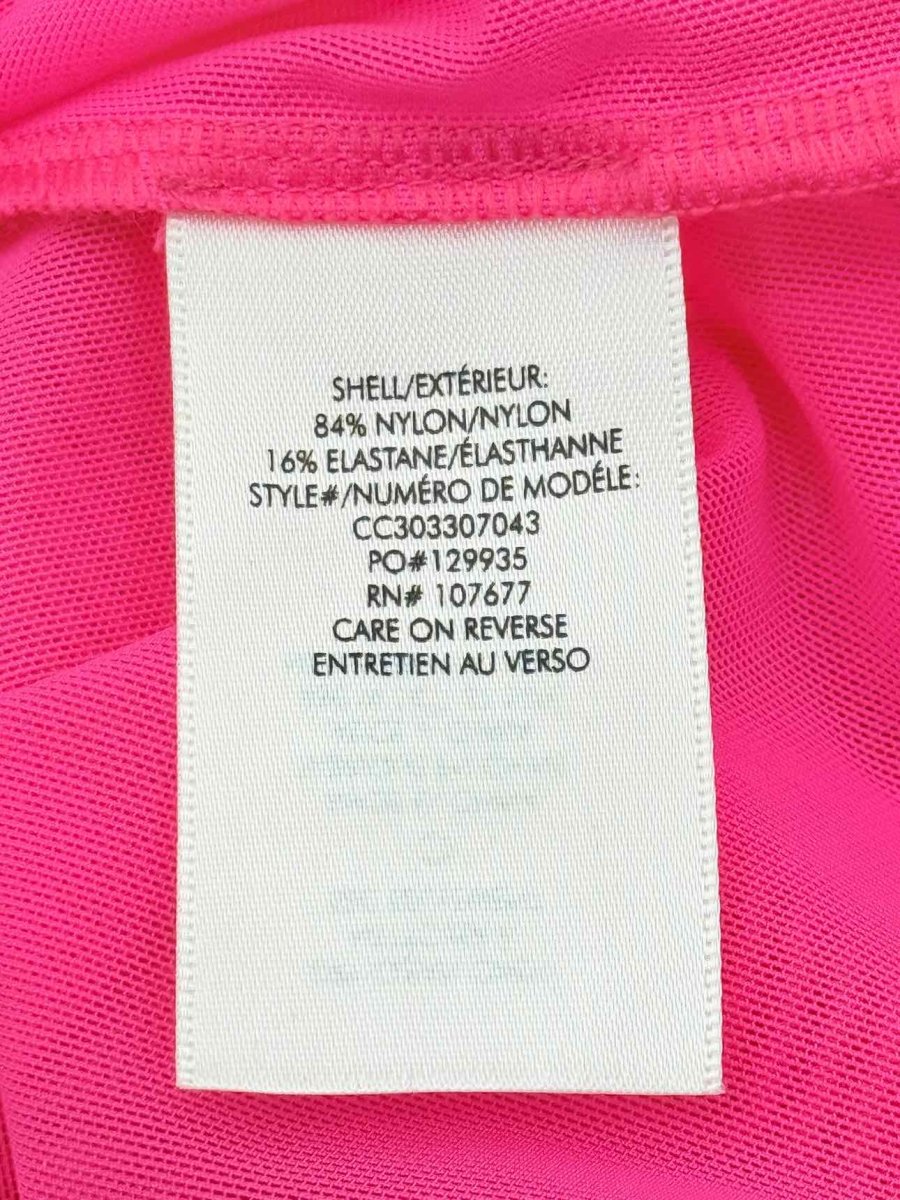 Pre - loved ALICE + OLIVIA Fuchsia Size Medium Top at Reems Closet