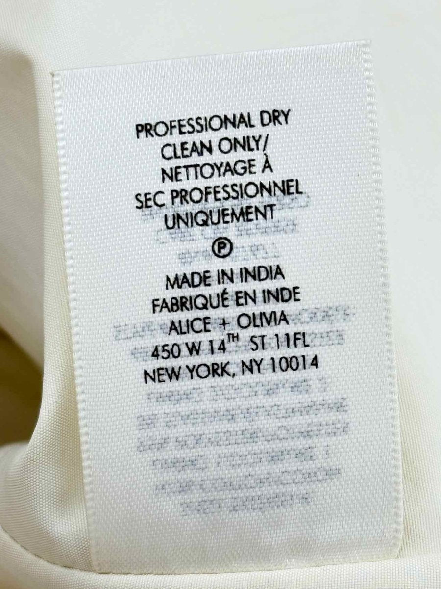 Pre - loved ALICE + OLIVIA White Multicolor Size US 4 Short Dress at Reems Closet