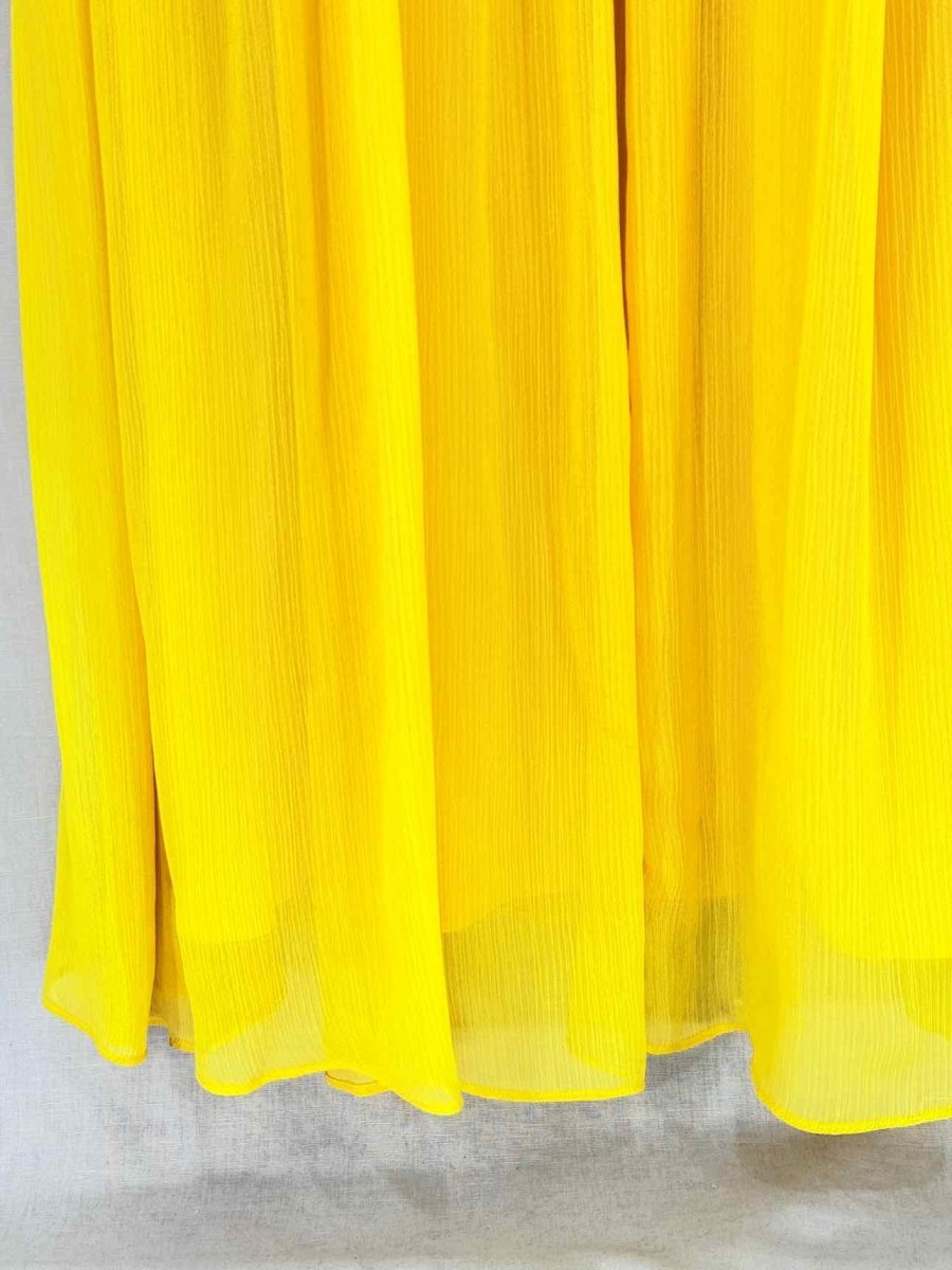 Pre - loved ALICE + OLIVIA Yellow Size Small Long Dress at Reems Closet