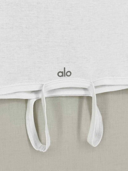 Pre-loved ALO Yoga White Size XSmall T-shirt at Reems Closet