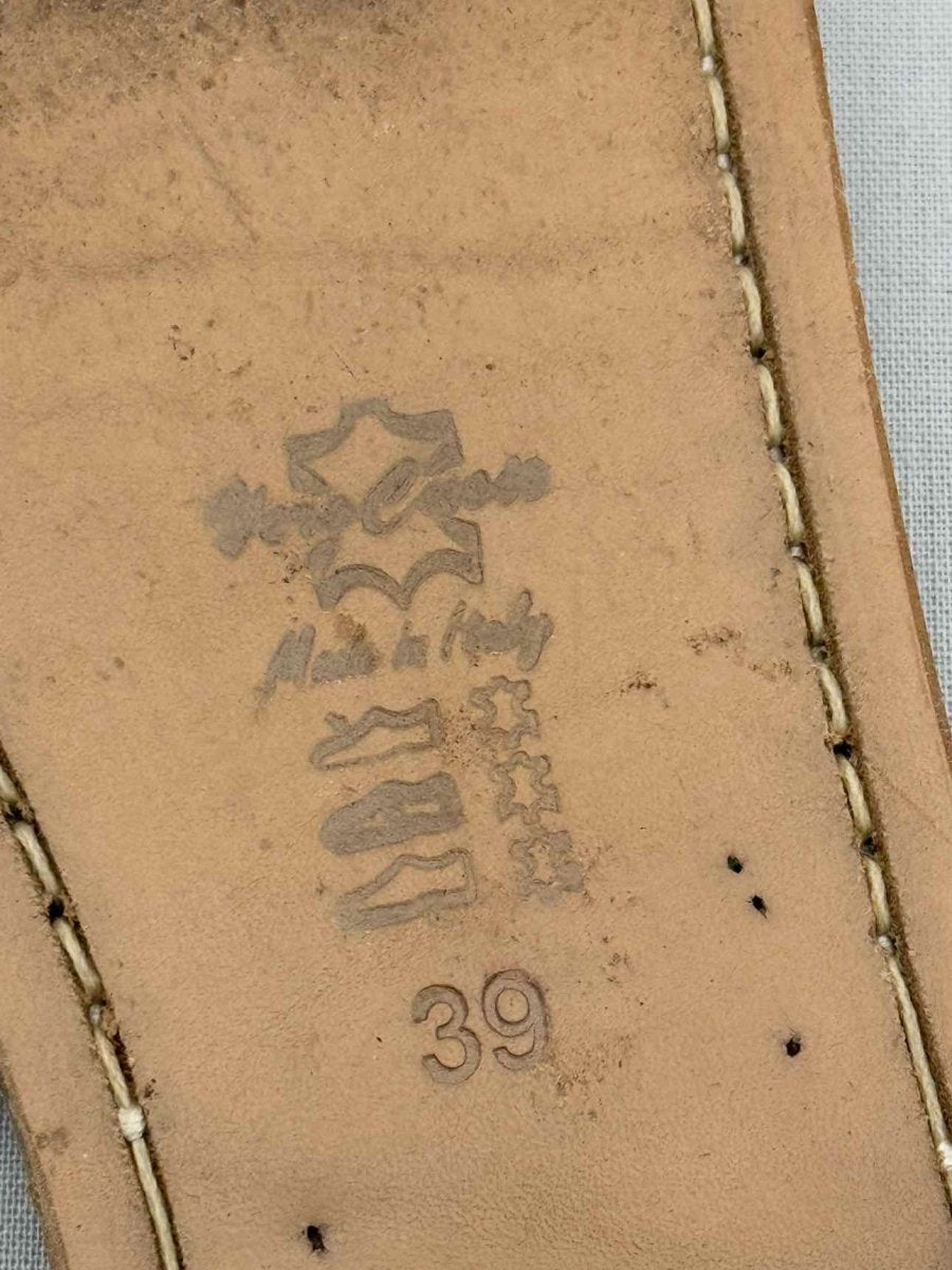 Pre - loved AMALIA Silver Size EU 39 Sandals at Reems Closet