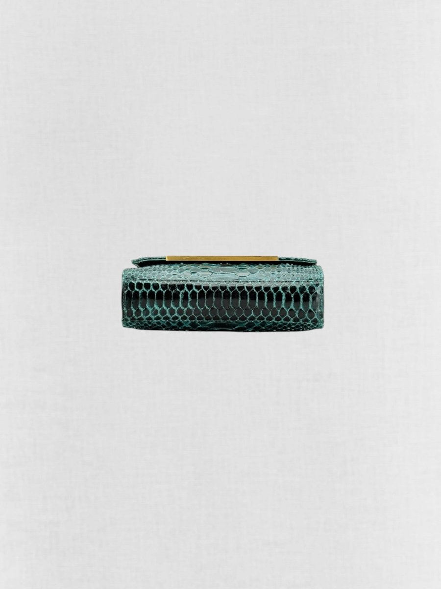 Pre - loved AMANDA NAVAI Green Embossed Handbag at Reems Closet