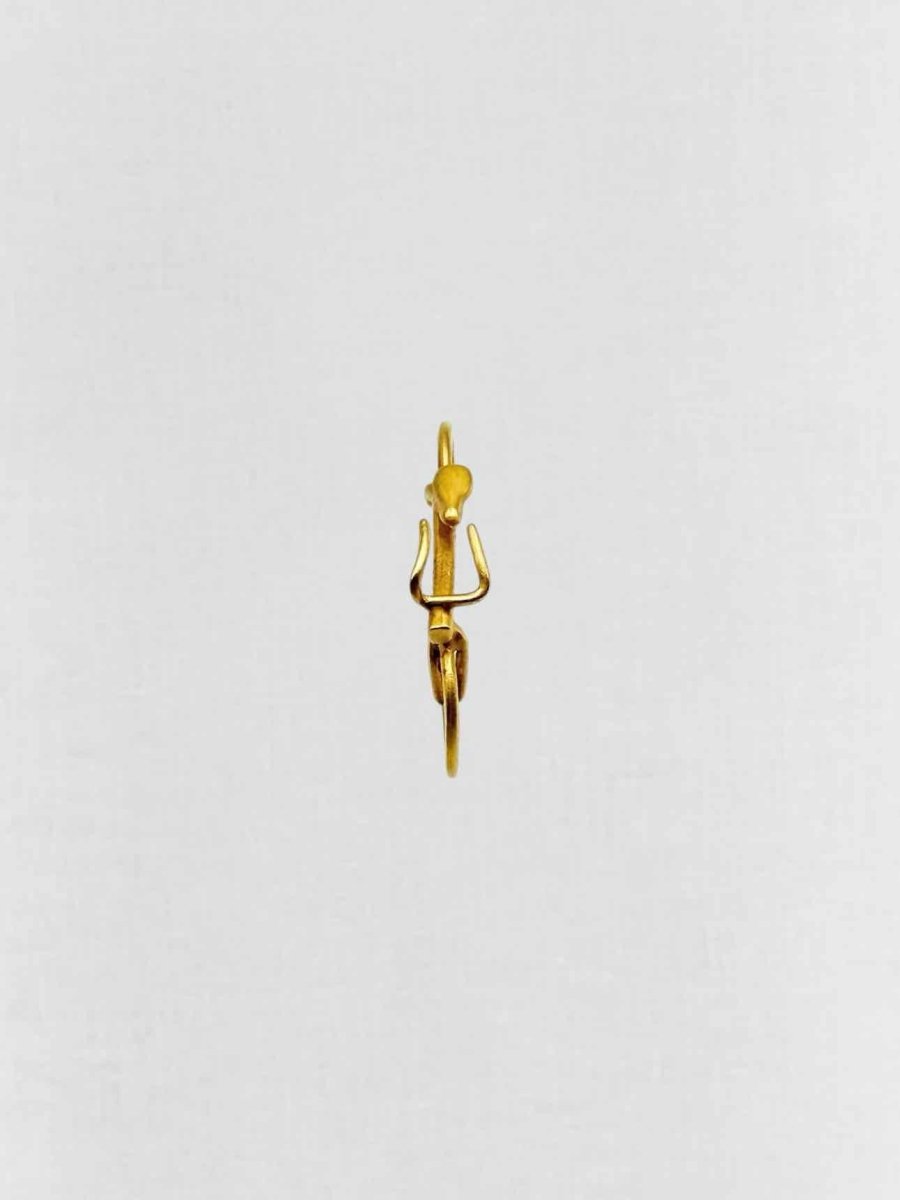 Pre - loved ANPIAIH Cycling Pendant at Reems Closet