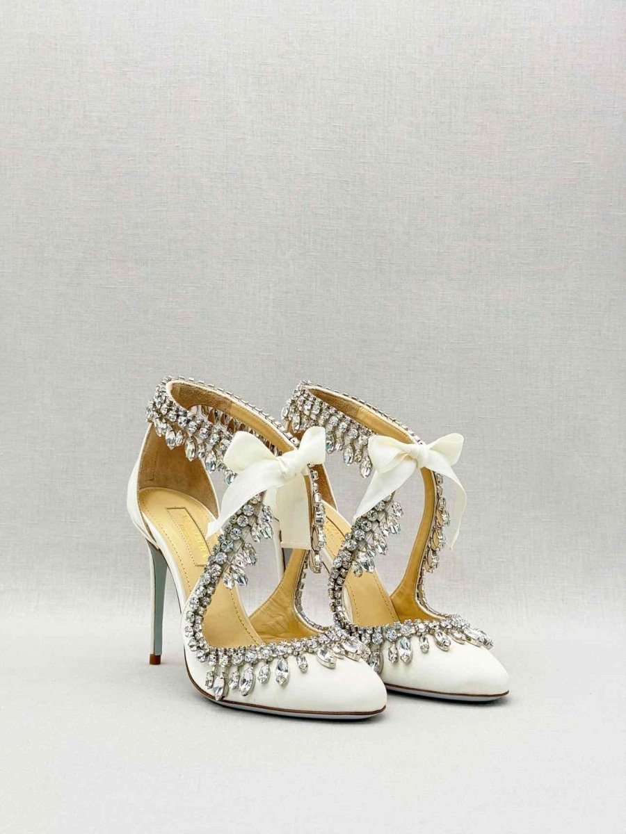 Pre-loved AQUAZZURA Stella Jeweled Bridle White Size EU 35 Pumps at Reems Closet