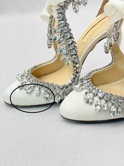 Pre-loved AQUAZZURA Stella Jeweled Bridle White Size EU 35 Pumps at Reems Closet