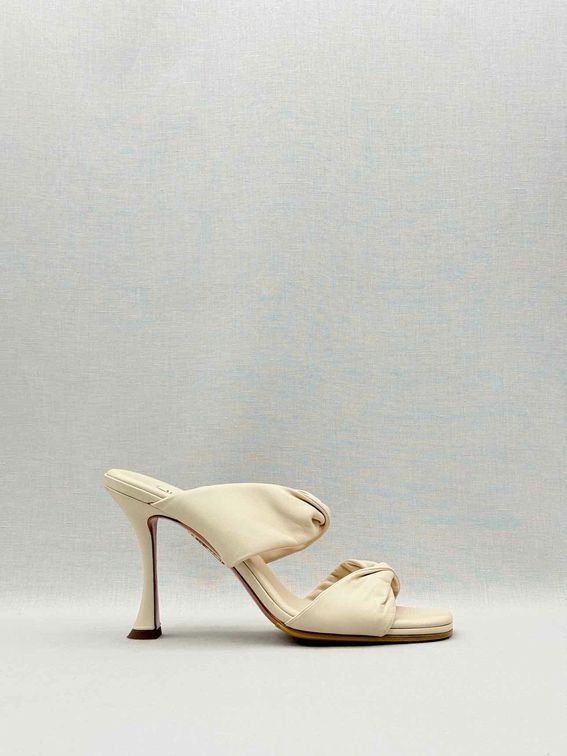 Pre-loved AQUAZZURA Twist Cream Size EU 41 Mules at Reems Closet