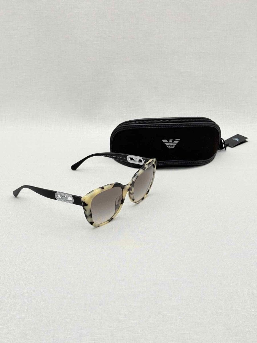 Pre-loved ARMANI EXCHANGE Cream & Black Sunglasses at Reems Closet
