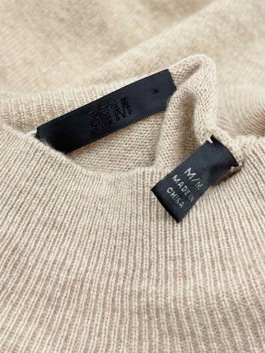 Pre - loved ATM Cropped Beige Size Small Jumper at Reems Closet