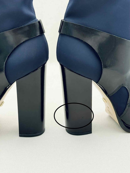 Pre-loved ATOS LOMBARDINI Black & Blue Size EU 40 Ankle Boots at Reems Closet