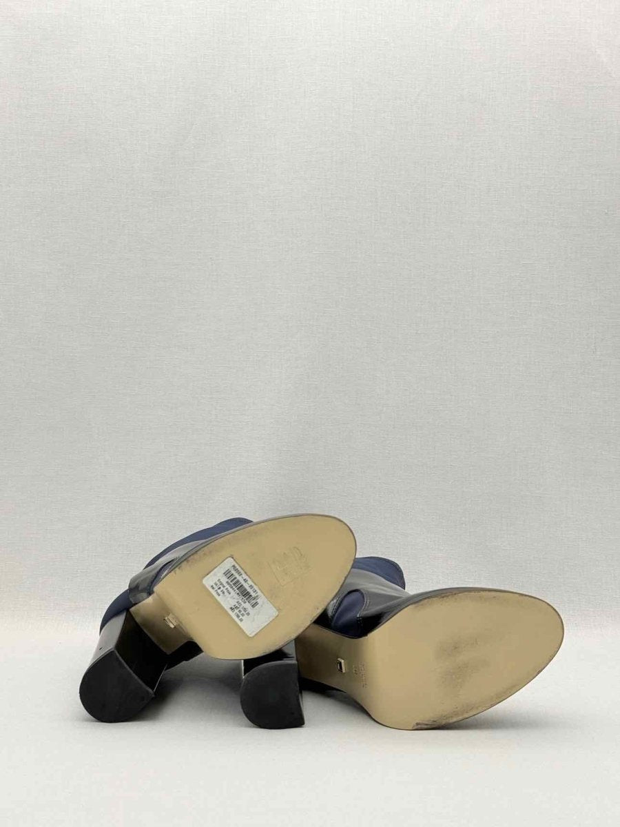 Pre-loved ATOS LOMBARDINI Black & Blue Size EU 40 Ankle Boots at Reems Closet