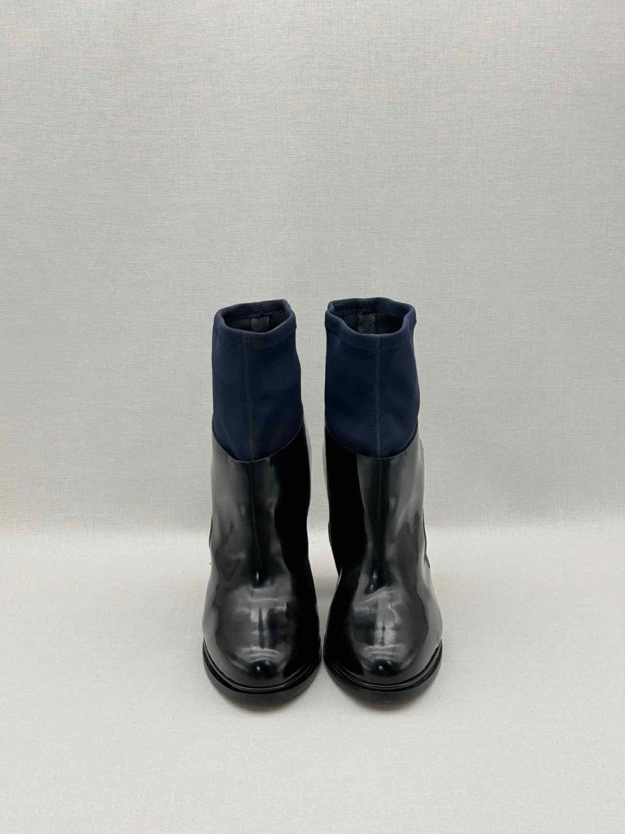Pre-loved ATOS LOMBARDINI Black & Blue Size EU 40 Ankle Boots at Reems Closet