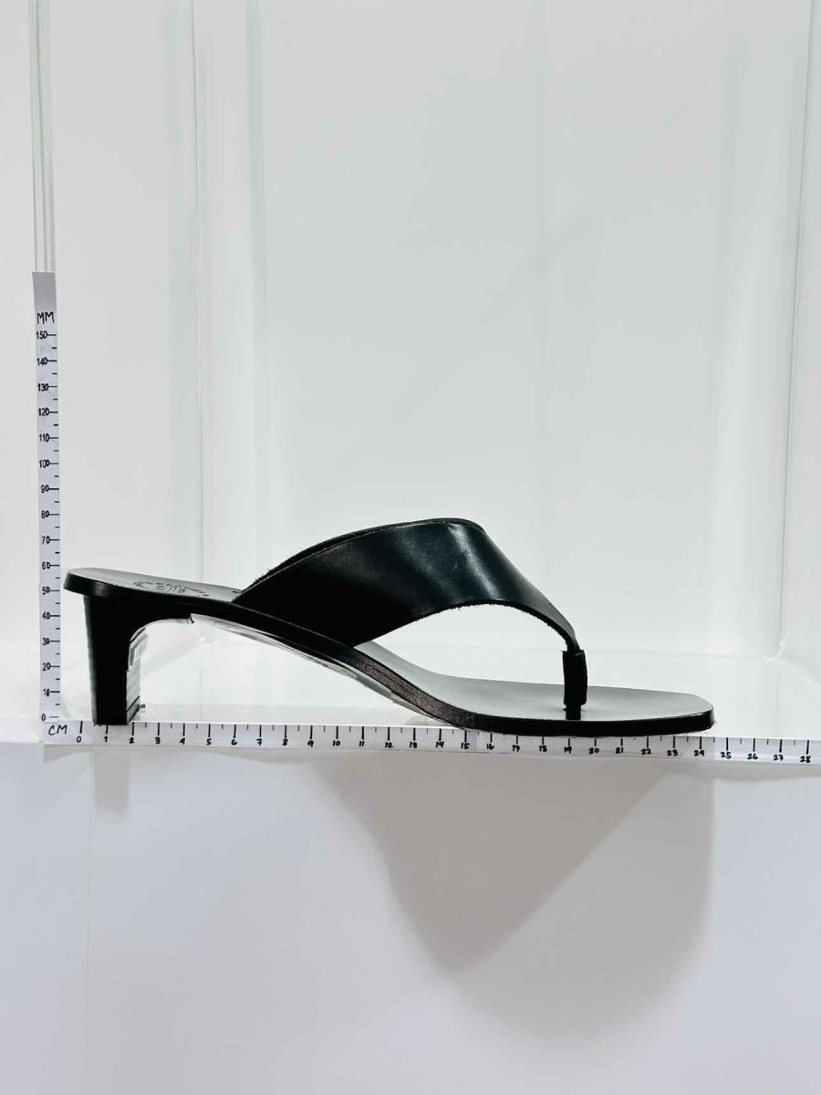 Pre - loved ATP ATELIER Black Size EU 40 Mules at Reems Closet