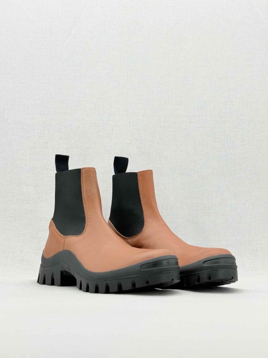 Pre - loved ATP ATELIER Chelsea Tan Size EU 37 Ankle Boots at Reems Closet