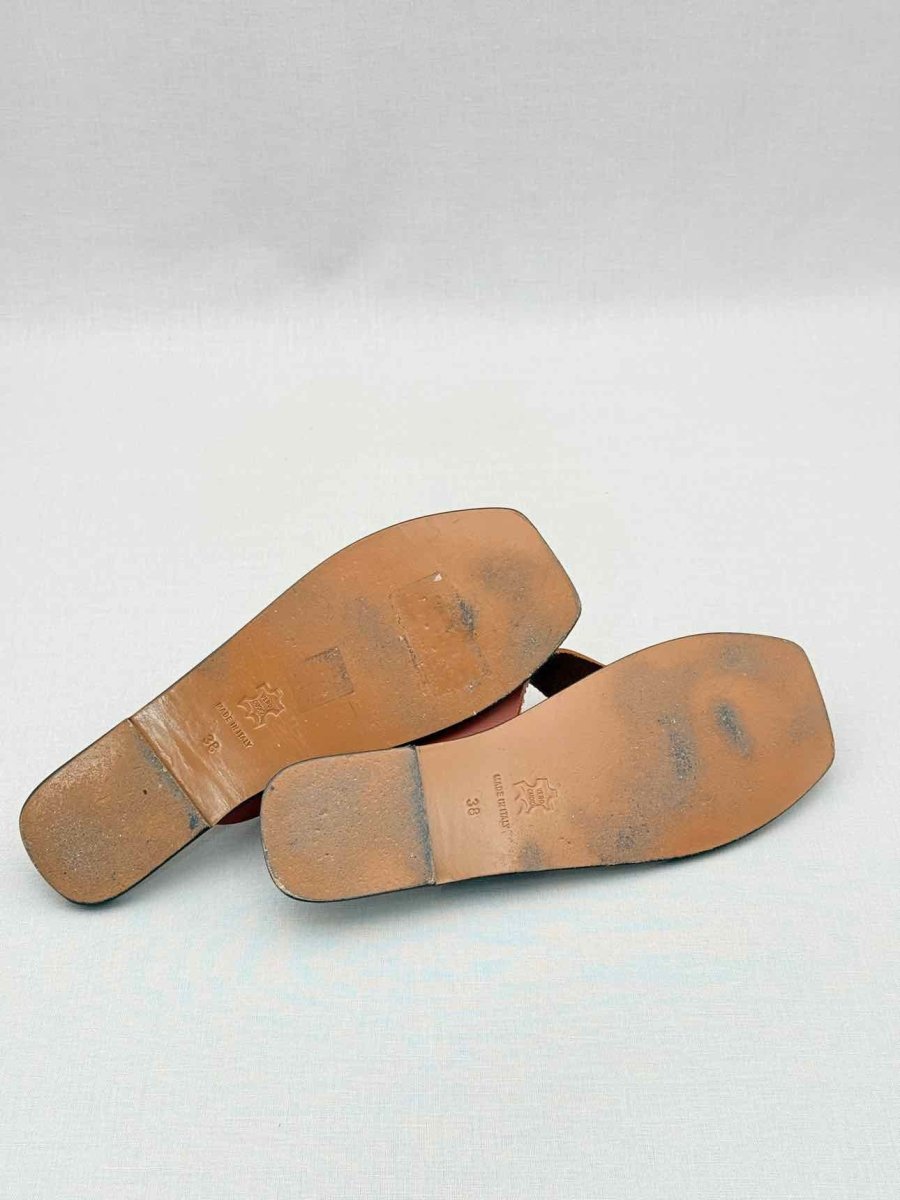 Pre-loved ATP ATELIER Merine Red Size EU 38 Sandals at Reems Closet