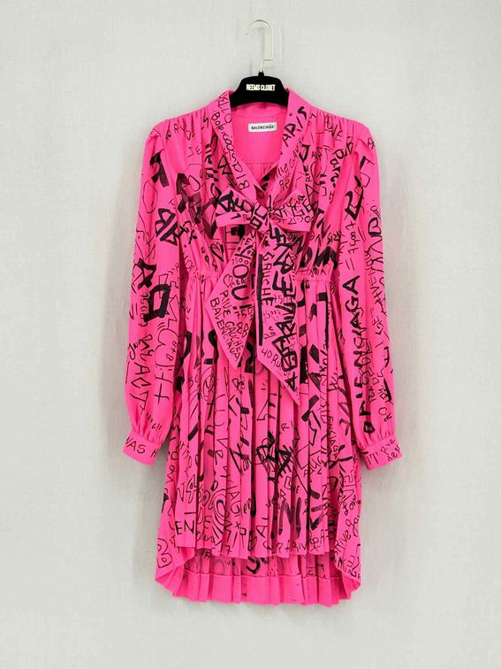 Pre-loved BALENCIAGA 2019 Pink w/ Black Size US 2 Short Dress at Reems Closet