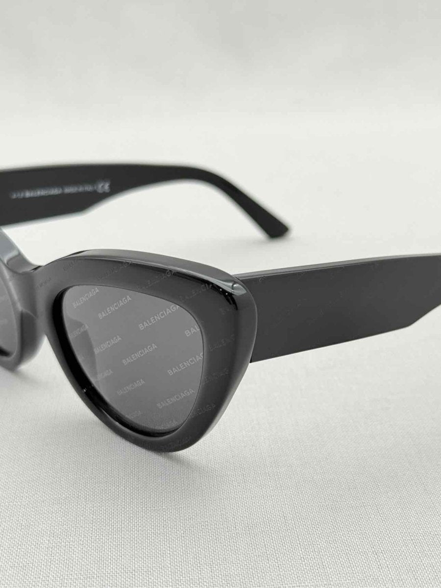 Pre - loved BALENCIAGA Black Sunglasses at Reems Closet