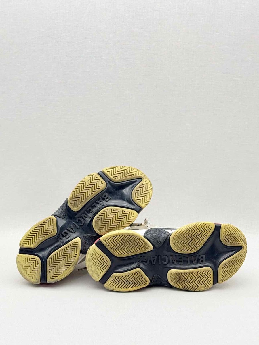 Pre-loved BALENCIAGA Cream Multicolor Size EU 35 Sneakers at Reems Closet