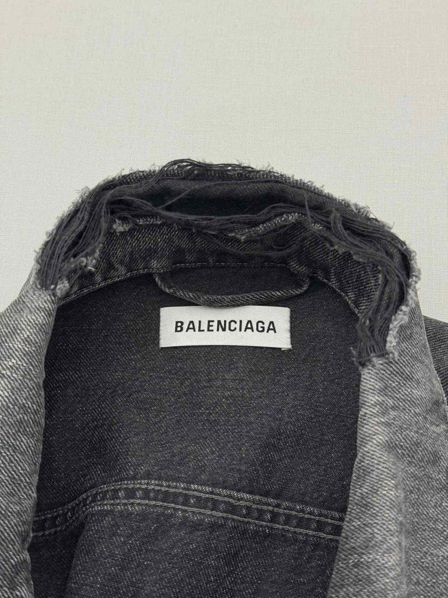 Pre - loved BALENCIAGA Logo Vintage - Grey Size US 2 Jacket at Reems Closet