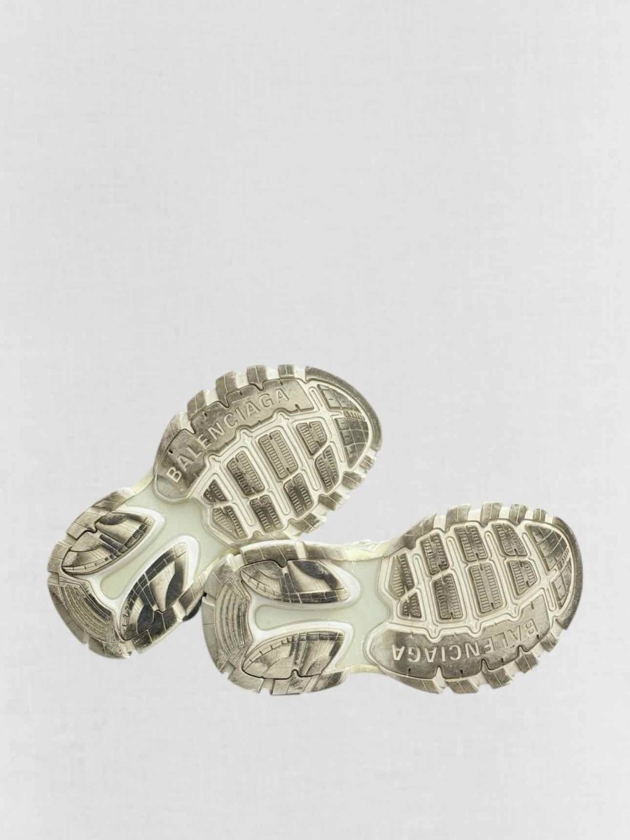 Pre - loved BALENCIAGA Track White Size EU 35 Sandals at Reems Closet