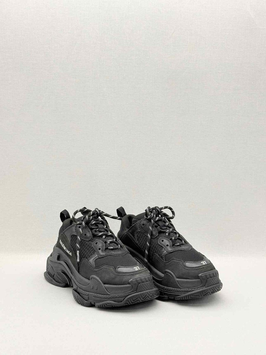 Pre-loved BALENCIAGA Triple S Black Size EU 37 Sneakers at Reems Closet