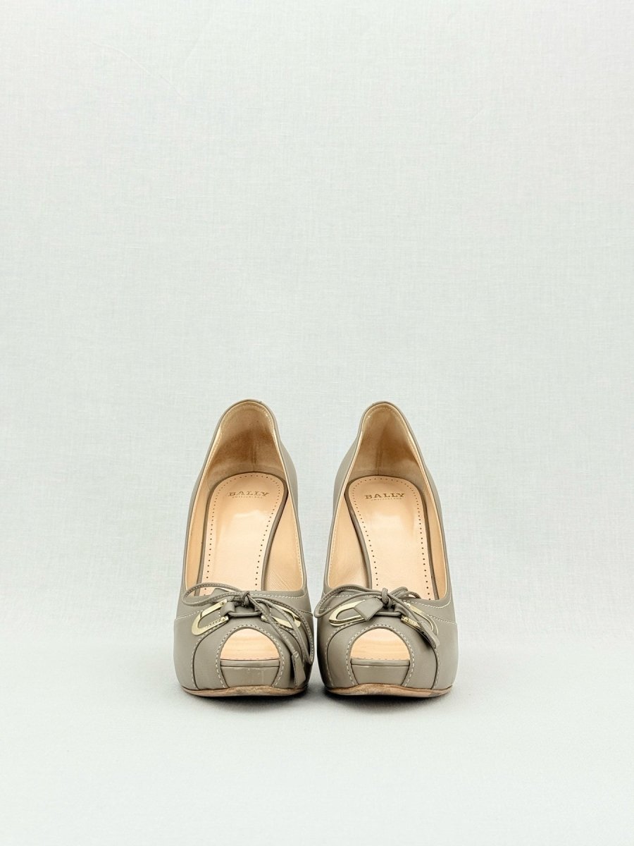 Pre - loved BALLY Grey Size EU 40 Pumps at Reems Closet