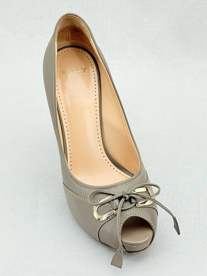 Pre - loved BALLY Grey Size EU 40 Pumps at Reems Closet