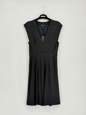 Pre-loved BCBG MAXAZRIA Black Size XSmall Short Dress at Reems Closet