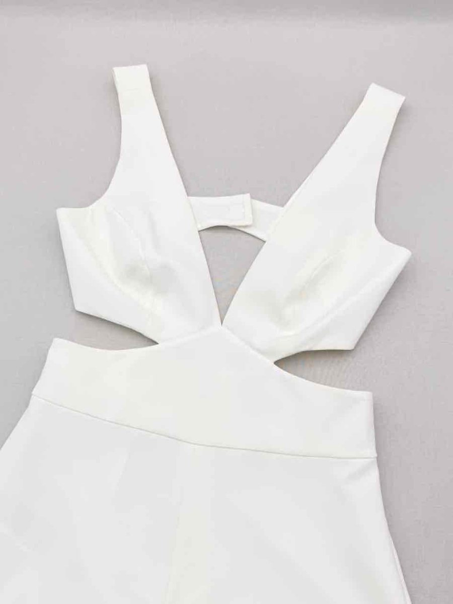 Pre-loved BCBG MAXAZRIA Off-white Size XSmall Jumpsuit at Reems Closet